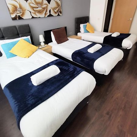 J Quarter - Sleeps 5 Long Term & Families Comfortably, 4 Beds, 2 Bathrooms Birmingham Kültér fotó